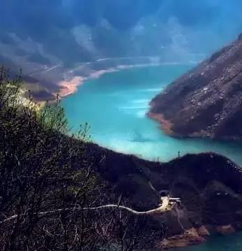 浪漫衣裙