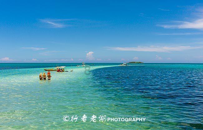 海滩小镇逃生