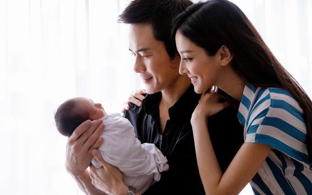 为什么很多人不愿意办婚礼了？游戏画面