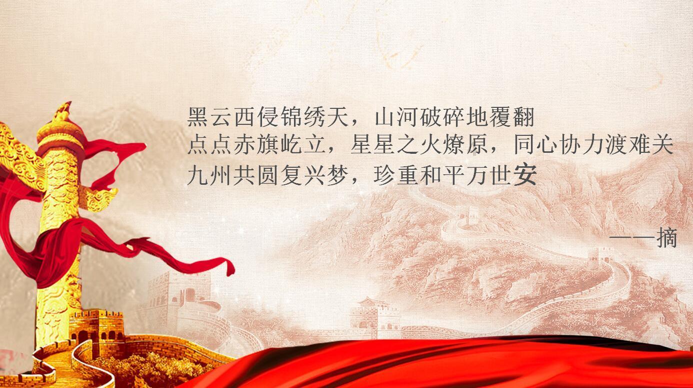 网友在路上遇到一只自己出来买橙子的金毛，金毛还自己打着手电呢
