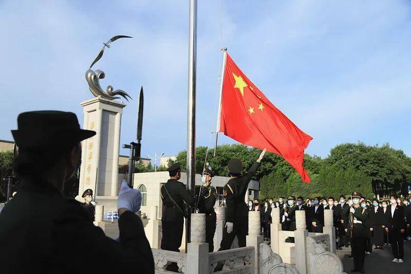 逃离办公室房间