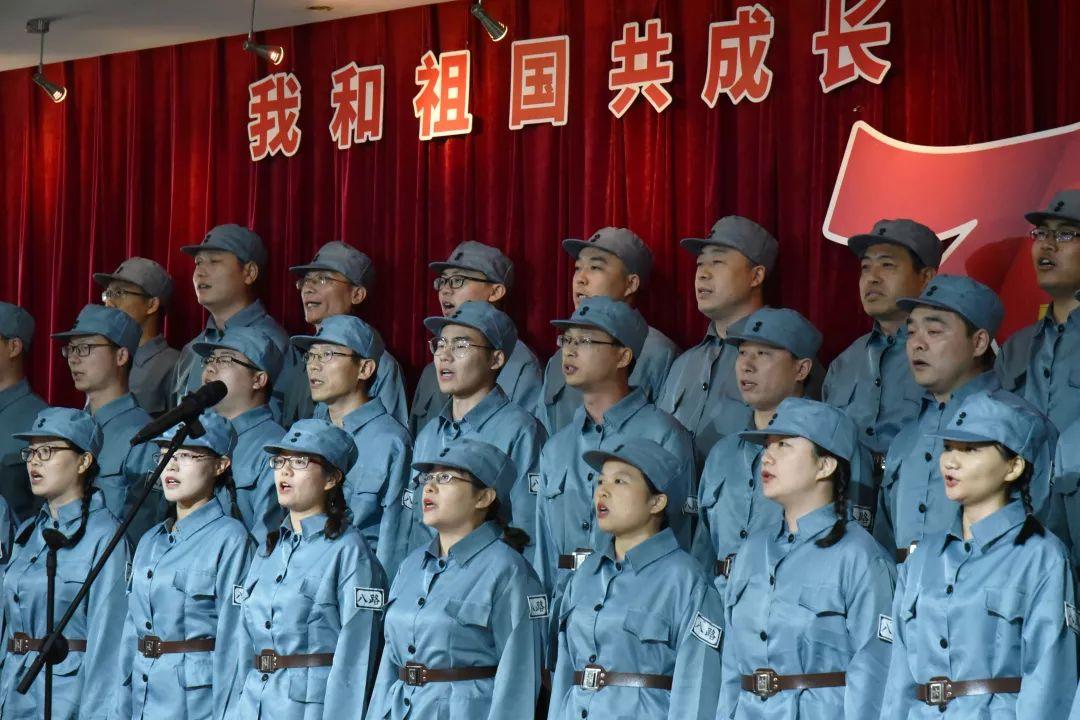 小猫钓鱼游戏龙王版有船