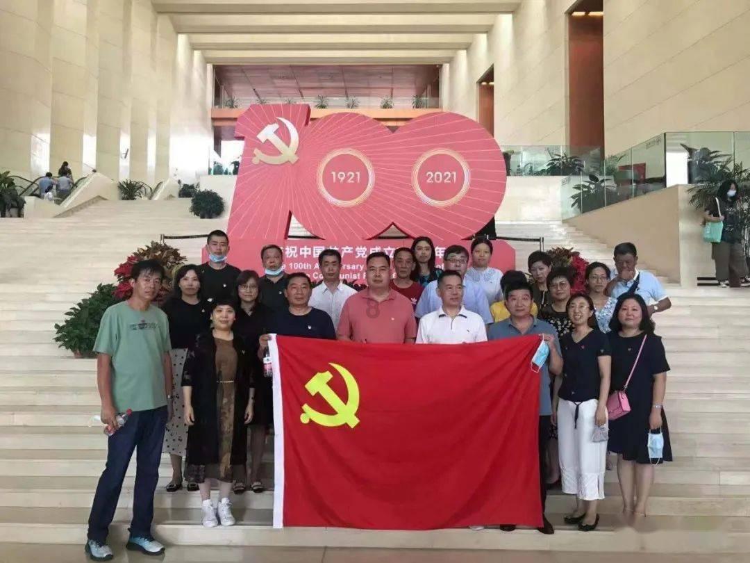 1-3！柏杨送点，前中超冠军北京国安连丢3球，预测今年注定被山东泰山打爆