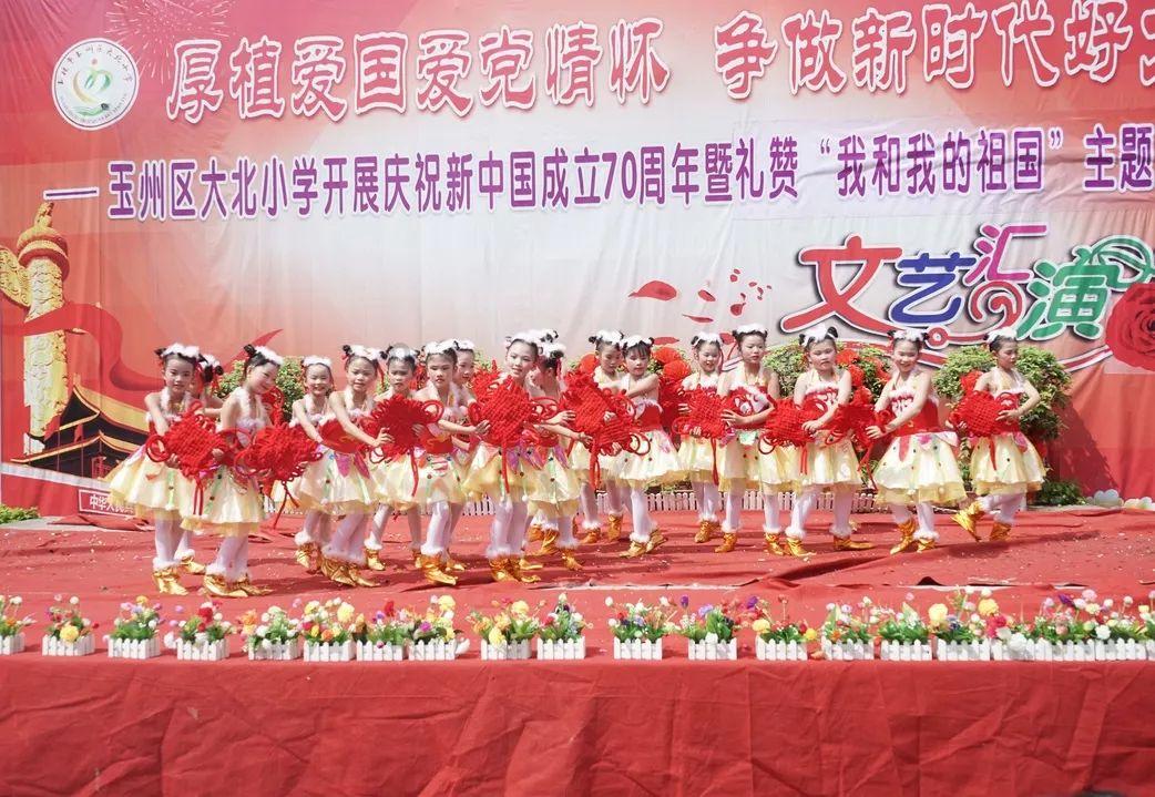 21款名爵六方向盘多功能按键有灯光吗