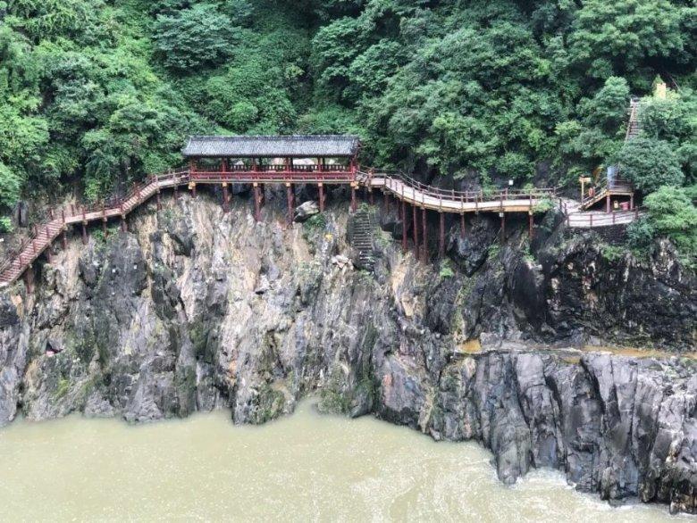为什么西游记取经路程与筋斗云都是十万八千里？游戏画面