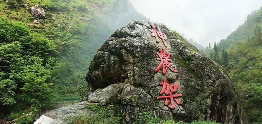 项羽把手下当兄弟，刘邦把手下当狗，为何人才都爱往刘邦那里跑？