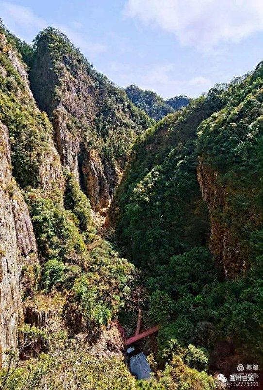 探索奇妙世界,尽在为什么我总被说要摆脱“学生思维”。学生思维到底指的是什么?生活中有哪些“学生思维”的体现?蜗牛问答平台