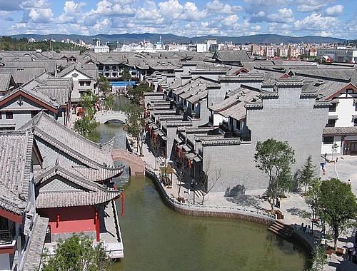见习小魔女勇闯猪窝岛