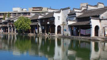 虫虫助手下载
