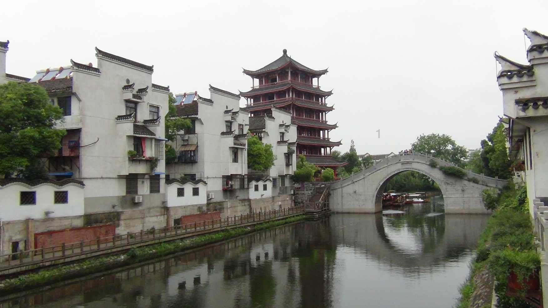 古墓丽影9