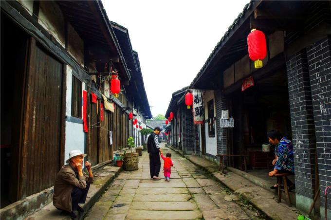 逃离拇指山地