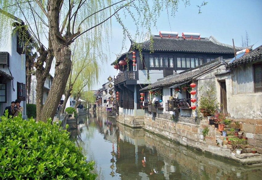 击败东道主，中国三人女篮晋级世界杯四强，是否有夺冠的可能？