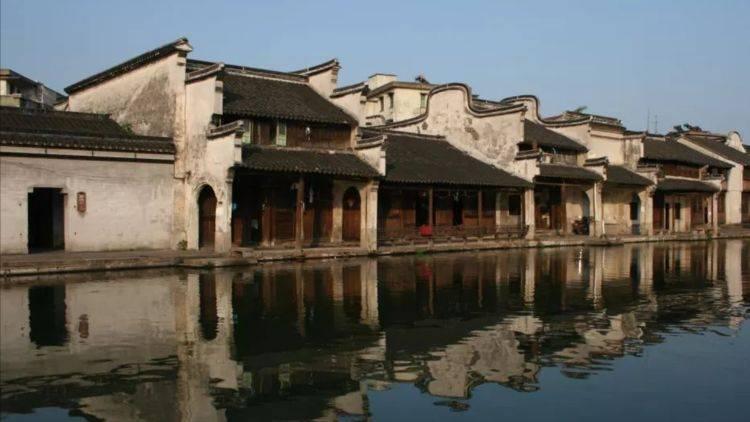 虫虫助手下载
