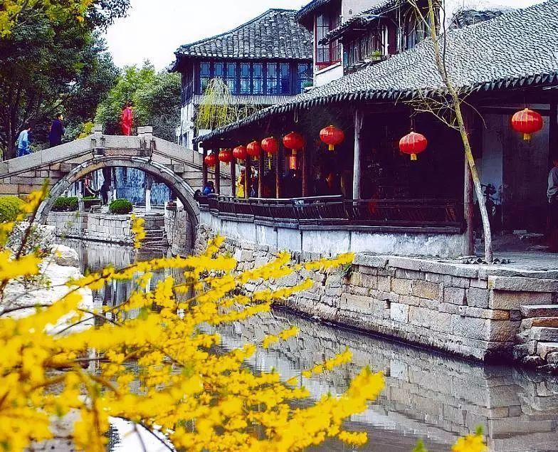 路遥38岁病重,为何宁愿痛苦硬撑也不治疗?