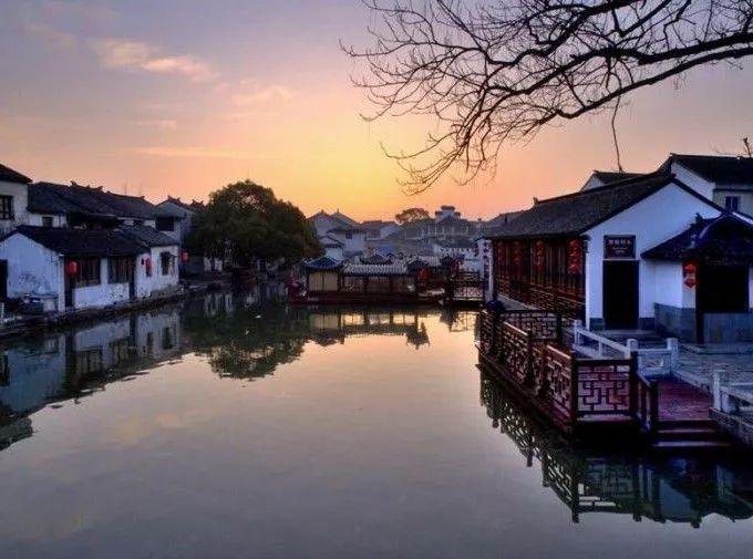 虫虫助手下载
